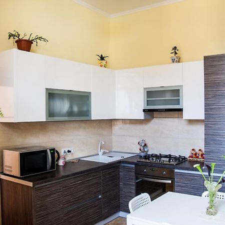 Soborna Comfort Place Apartment Liov Exterior foto